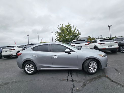 Used 2016 MAZDA MAZDA3 i Sport w/ Preferred Equipment Package image 5