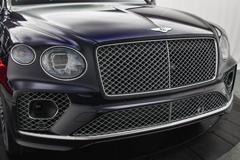 Used 2023 Bentley Bentayga image 26