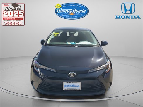 Used 2024 Toyota Corolla LE image 3