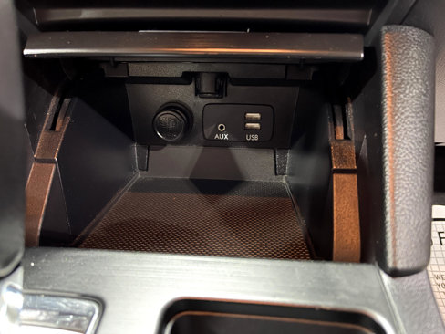 Used 2016 Subaru Legacy 2.5i Limited image 30
