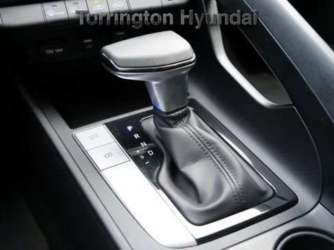 Used 2022 Hyundai Elantra SEL w/ Cargo Package image 24