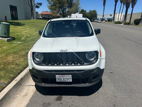 Used 2017 Jeep Renegade Sport image 11