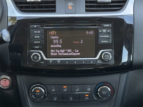 Used 2017 Nissan Sentra SV image 16