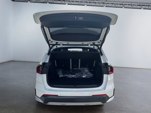 New 2026 BMW X1 xDrive28i w/ Technology Package image 17