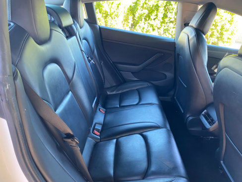 Used 2022 Tesla Model 3 image 55