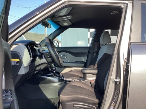 Used 2018 Kia Soul image 24