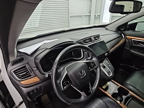 Used 2020 Honda CR-V Touring image 11