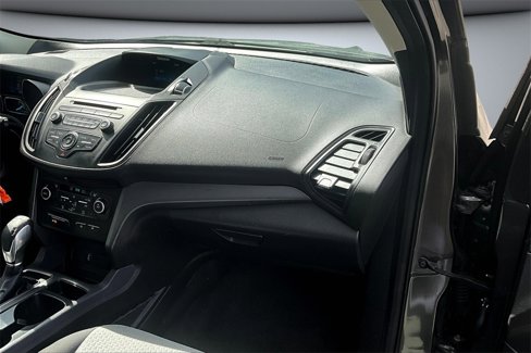 Used 2018 Ford Escape SE image 25