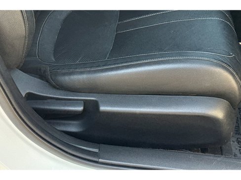 Used 2018 Honda Civic EX-L image 22