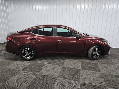 Used 2021 Nissan Sentra SV image 2