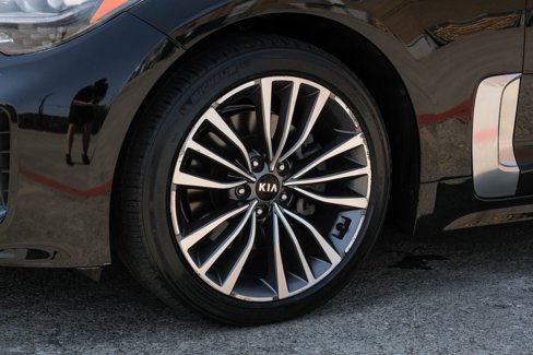 Used 2018 Kia Stinger Premium image 56