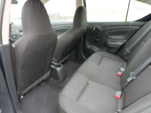 Used 2017 Nissan Versa S Plus image 14