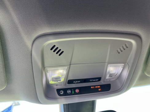 Used 2016 Chevrolet Malibu LT image 26