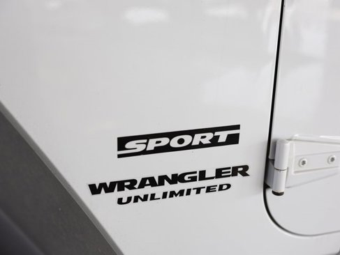 Used 2014 Jeep Wrangler Unlimited Sport w/ Quick Order Package 24S image 10