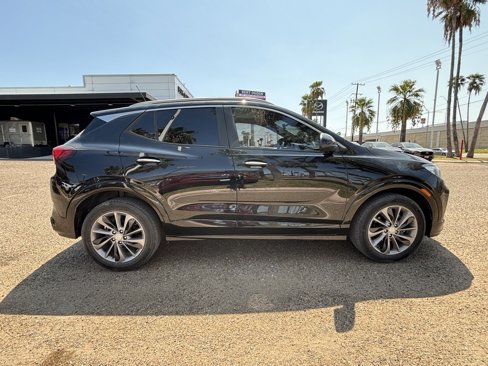 Used 2021 Buick Encore GX Select w/ Sport Touring Package image 4