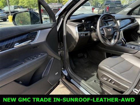 Used 2021 Cadillac XT6 Premium Luxury image 19