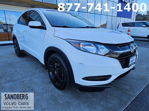 Used 2018 Honda HR-V LX image 3