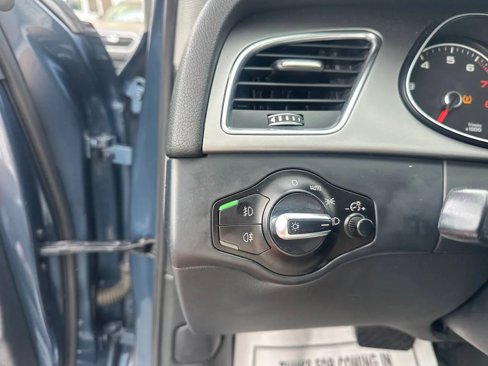 Used 2015 Audi A4 2.0T Premium image 40