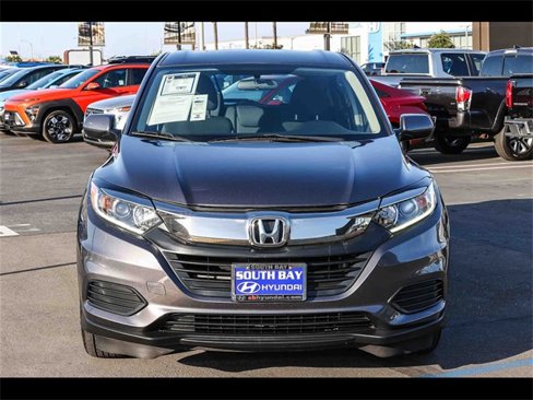 Used 2019 Honda HR-V LX image 2