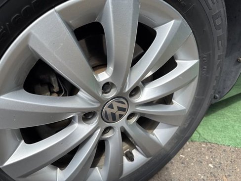 Used 2013 Volkswagen Beetle 2.5 image 14