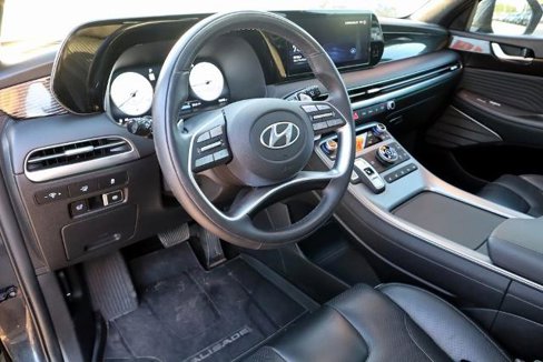 Used 2024 Hyundai Palisade Calligraphy image 19