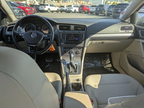 Used 2017 Volkswagen Golf Alltrack SEL image 25