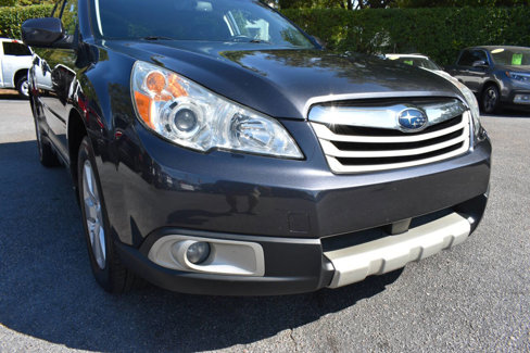 Used 2011 Subaru Outback 2.5i Limited image 39