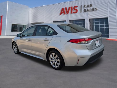 Used 2024 Toyota Corolla LE image 9