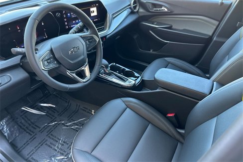 New 2025 Chevrolet Trax ACTIV w/ Sunroof Package image 13