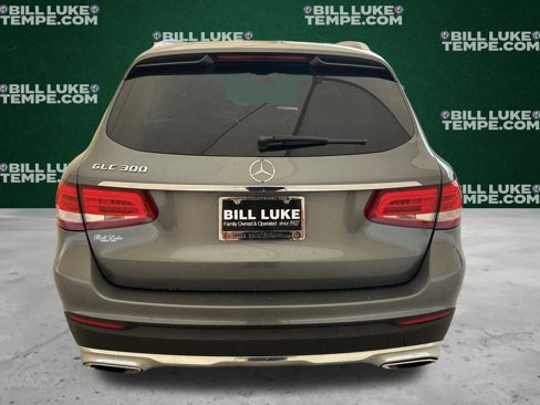 Used 2018 Mercedes-Benz GLC 300 image 4