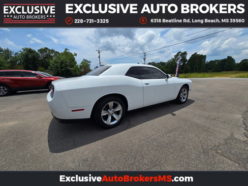 Used 2016 Dodge Challenger SXT w/ Sound Group image 4