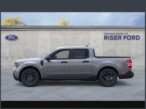 New 2025 Ford Maverick XLT image 3