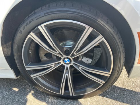 Used 2021 BMW 330i Sedan w/ Premium Package image 25