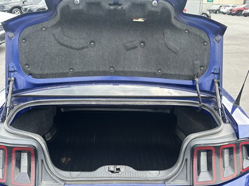 Used 2013 Ford Mustang Coupe image 13