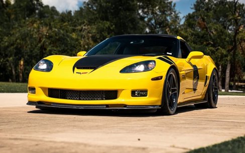 Used 2006 Chevrolet Corvette Z06 w/ Preferred Equipment Group image 7