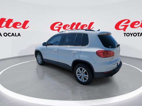 Used 2017 Volkswagen Tiguan S image 6