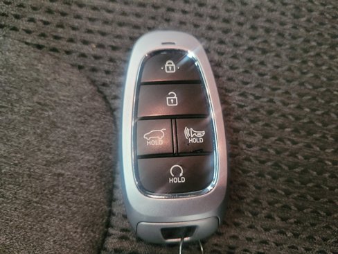 Used 2023 Hyundai Santa Fe SEL image 32