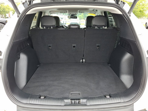 Certified 2022 Ford Escape Titanium image 28