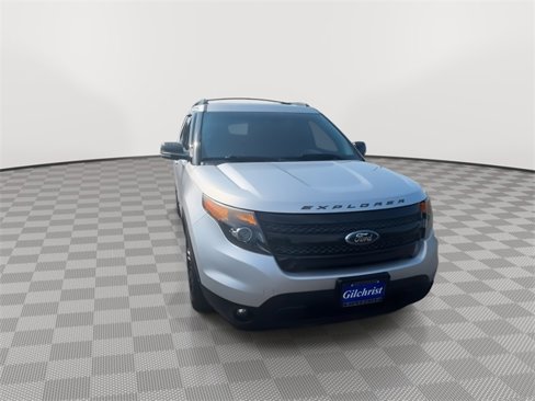 Used 2015 Ford Explorer Sport w/ Equipment Group 401A image 3
