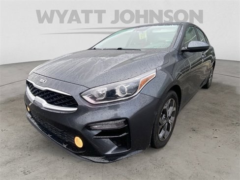 Used 2021 Kia Forte LXS image 1