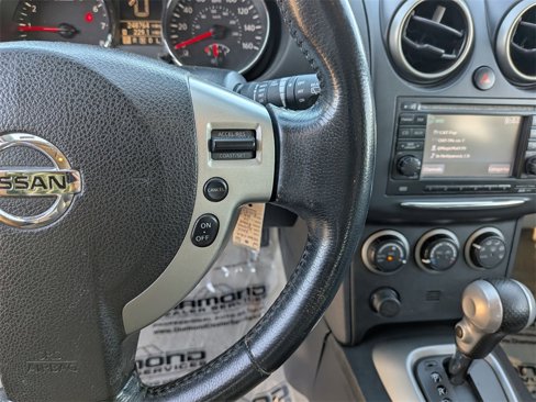 Used 2012 Nissan Rogue SL image 18
