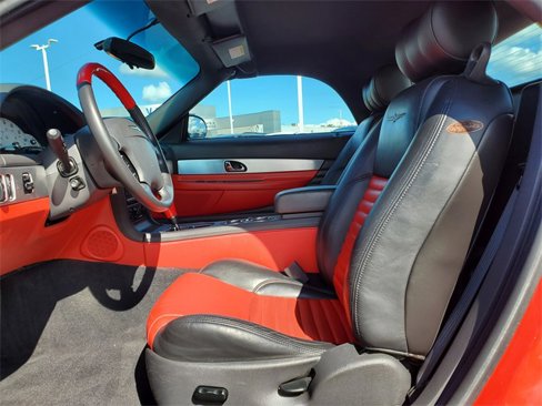 Used 2002 Ford Thunderbird image 5