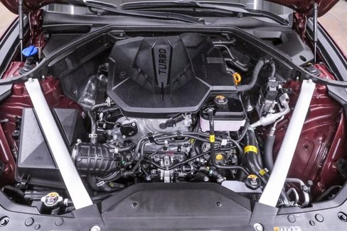 Certified 2025 Genesis G70 2.5T w/ Sport Prestige Package image 22