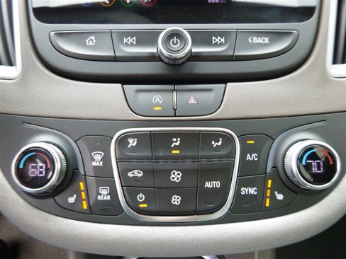 Used 2023 Chevrolet Malibu LT image 15