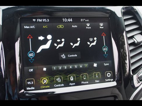 Used 2020 Jeep Cherokee Limited image 31