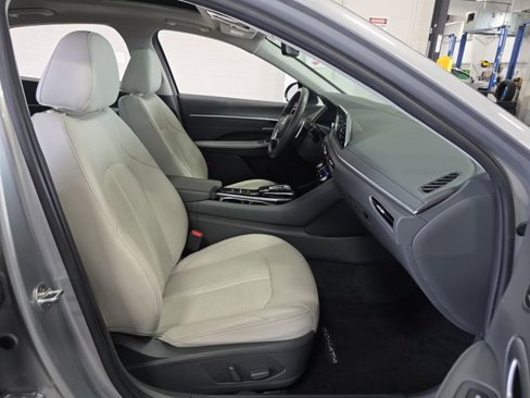 Used 2020 Hyundai Sonata Limited w/ Preferred Accessory Package image 33