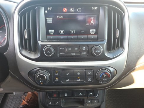 Used 2015 GMC Canyon SLT image 16