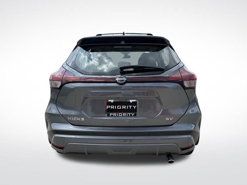 Certified 2023 Nissan Kicks SV w/ Interior Electronics Package image 4