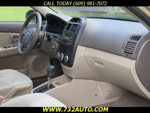 Used 2009 Kia Spectra EX image 6