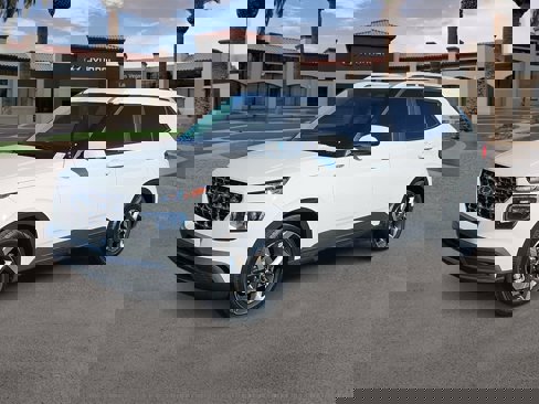 Certified 2021 Hyundai Venue SEL image 4